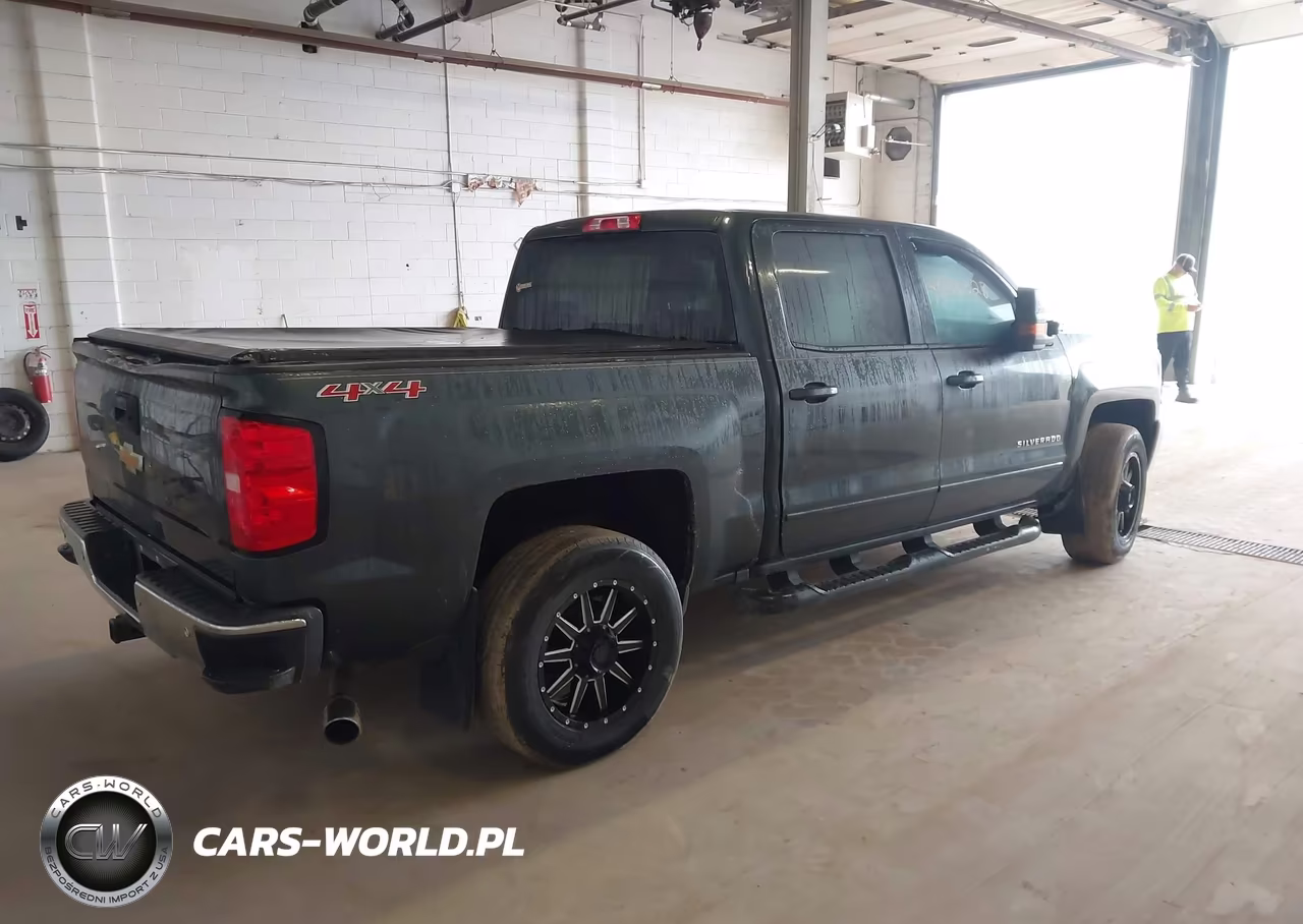 2017 Chevrolet Silverado 1500 Lt VIN:3GCUKREC9HG294251 - 4
