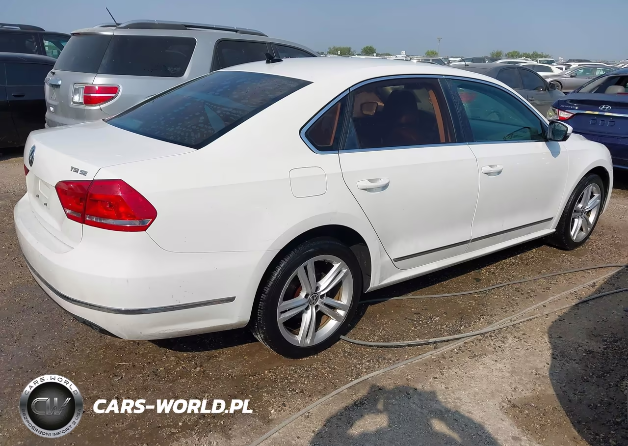 2015 Volkswagen Passat 1.8T Se VIN:1VWBS7A33FC044471 - 4