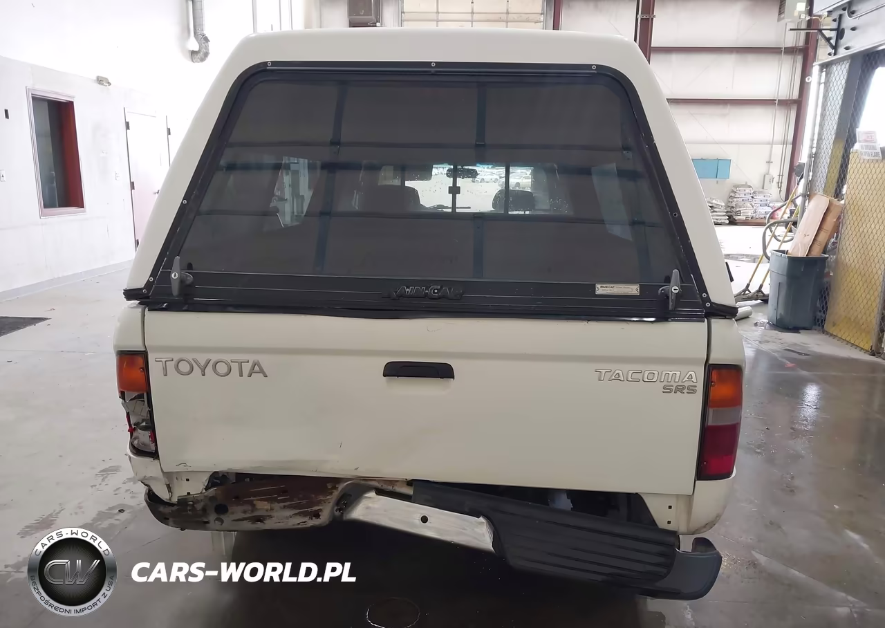 1998 Toyota Tacoma VIN:4TAVL52N1WZ079035 - 17