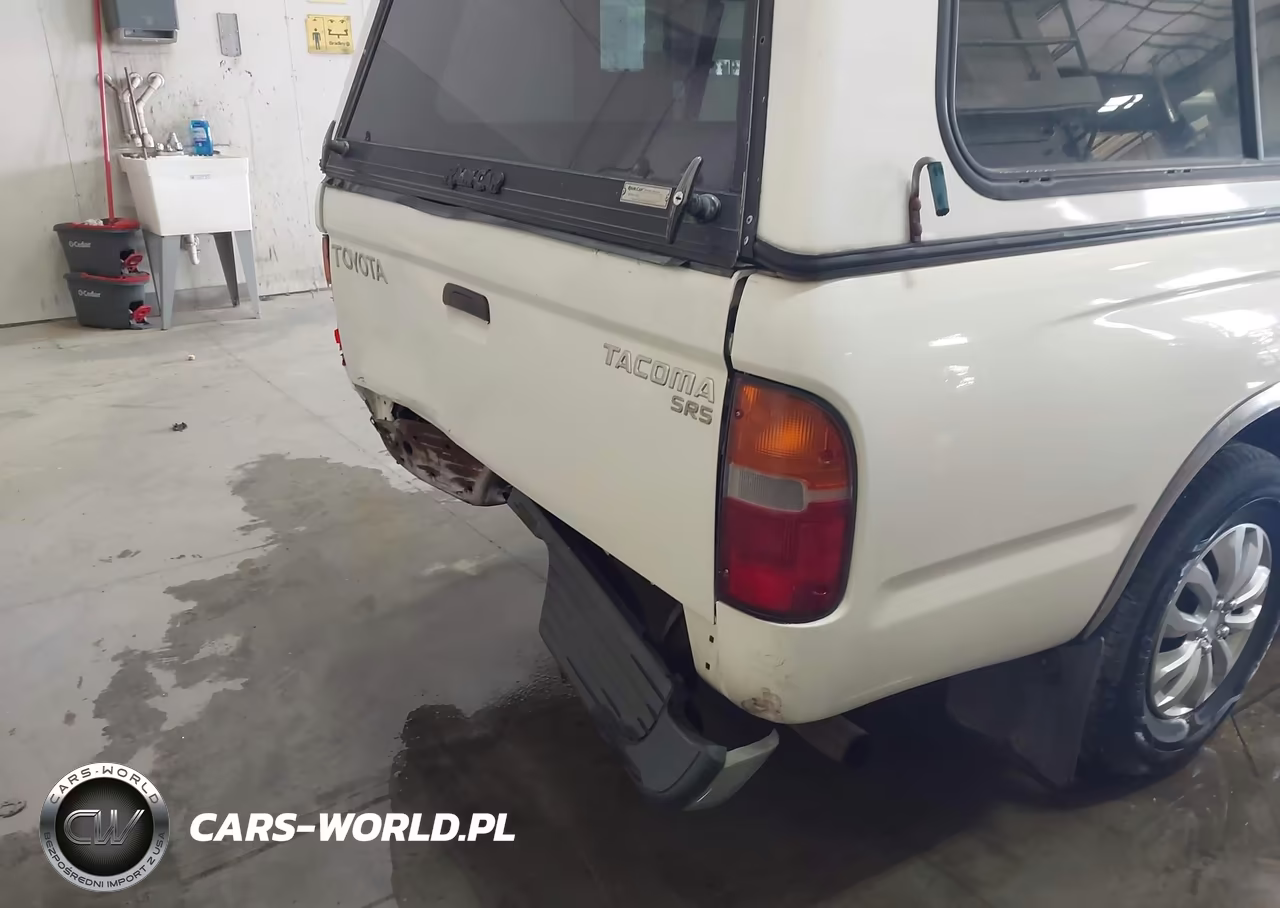 1998 Toyota Tacoma VIN:4TAVL52N1WZ079035 - 22
