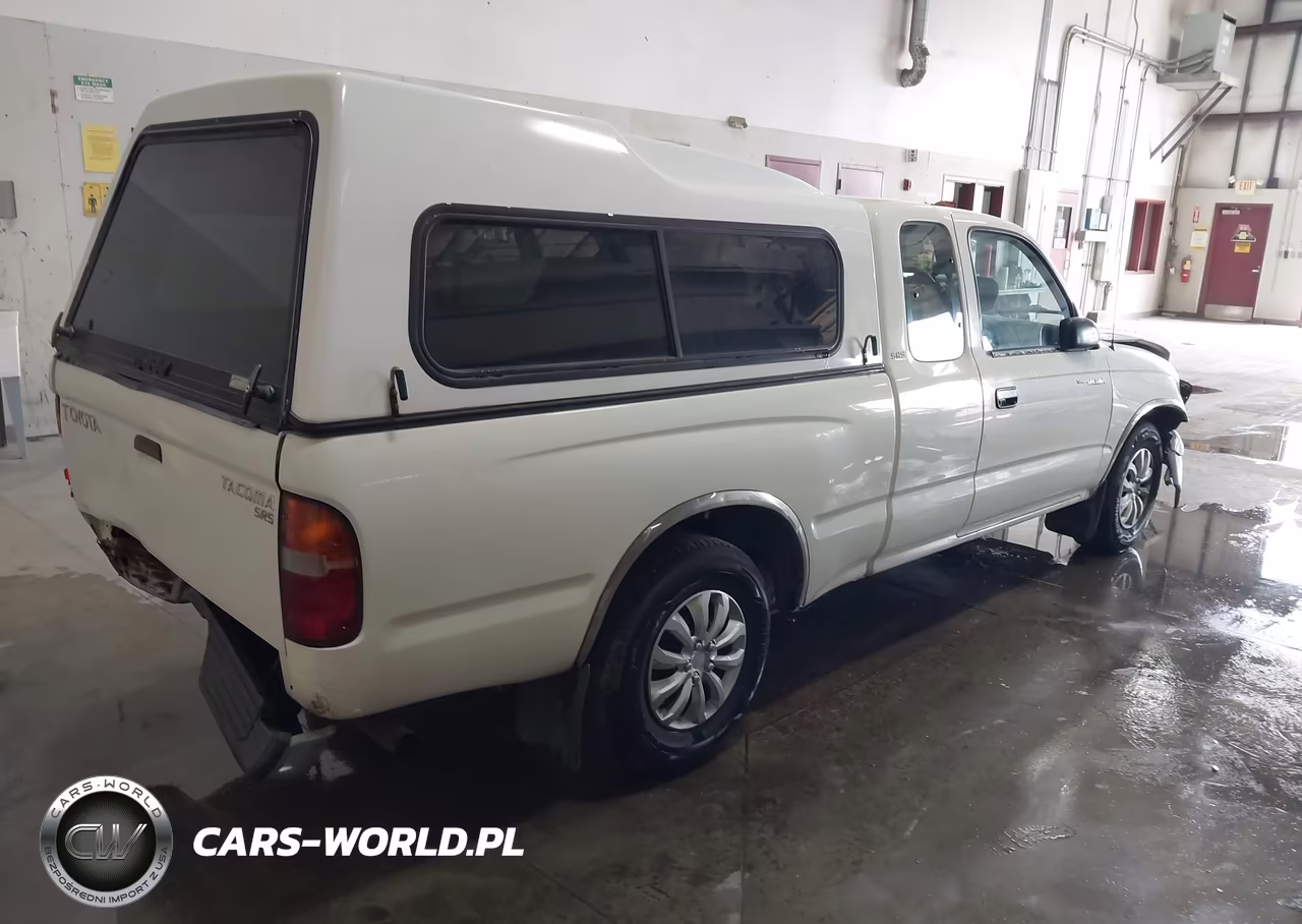 1998 Toyota Tacoma VIN:4TAVL52N1WZ079035 - 4