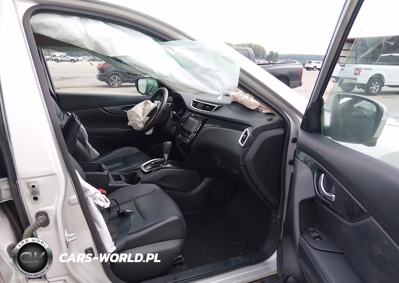 2015 Nissan Rogue Sl VIN:5N1AT2MVXFC841646 - 5