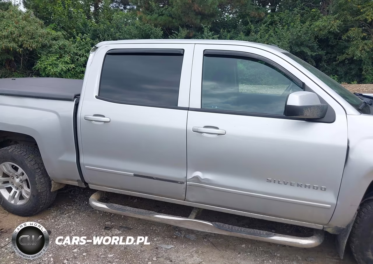 2018 Chevrolet Silverado 1500 1Lt VIN:3GCUKREC6JG204589 - 13