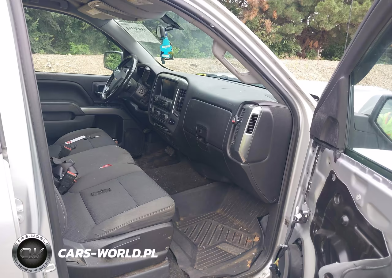 2018 Chevrolet Silverado 1500 1Lt VIN:3GCUKREC6JG204589 - 5