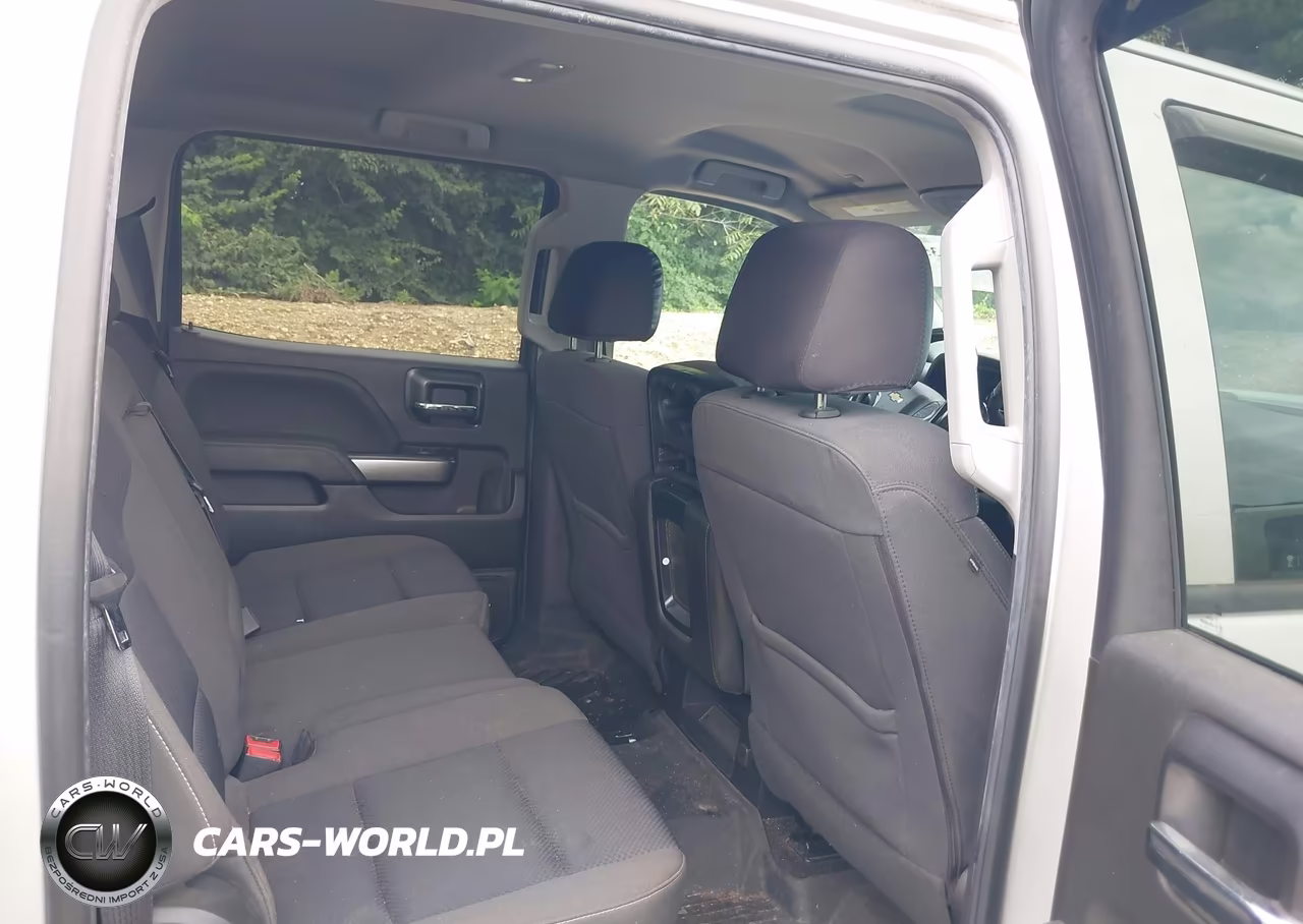 2018 Chevrolet Silverado 1500 1Lt VIN:3GCUKREC6JG204589 - 8