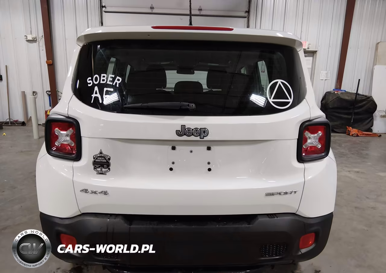2017 Jeep Renegade Sport 4X4 VIN:ZACCJBAB2HPF61764 - 17
