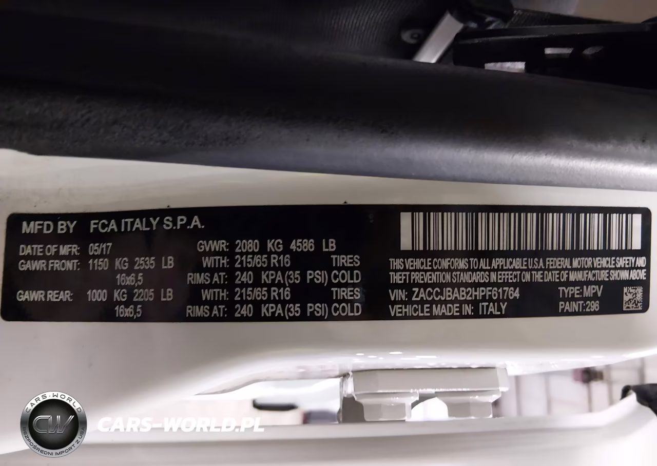 2017 Jeep Renegade Sport 4X4 VIN:ZACCJBAB2HPF61764 - 9