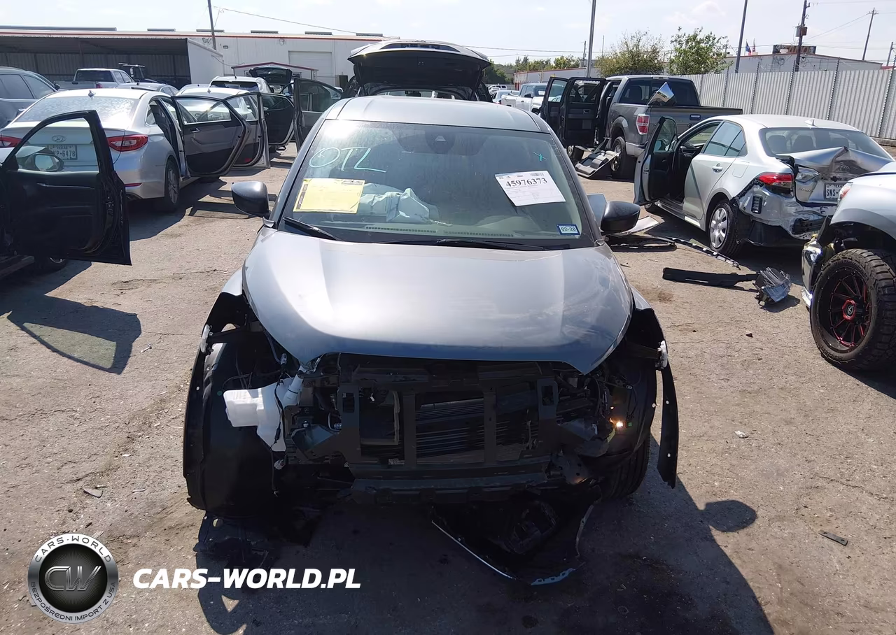 2025 Nissan Kicks Play S VIN:3N1CP5BV9SL499372 - 6