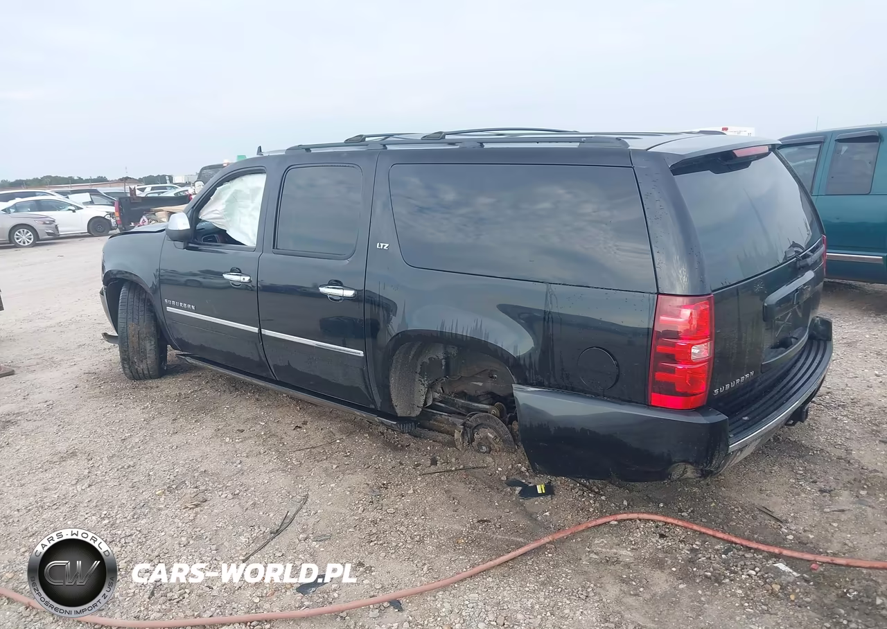 2013 Chevrolet Suburban 1500 Ltz VIN:1GNSCKE08DR315478 - 3