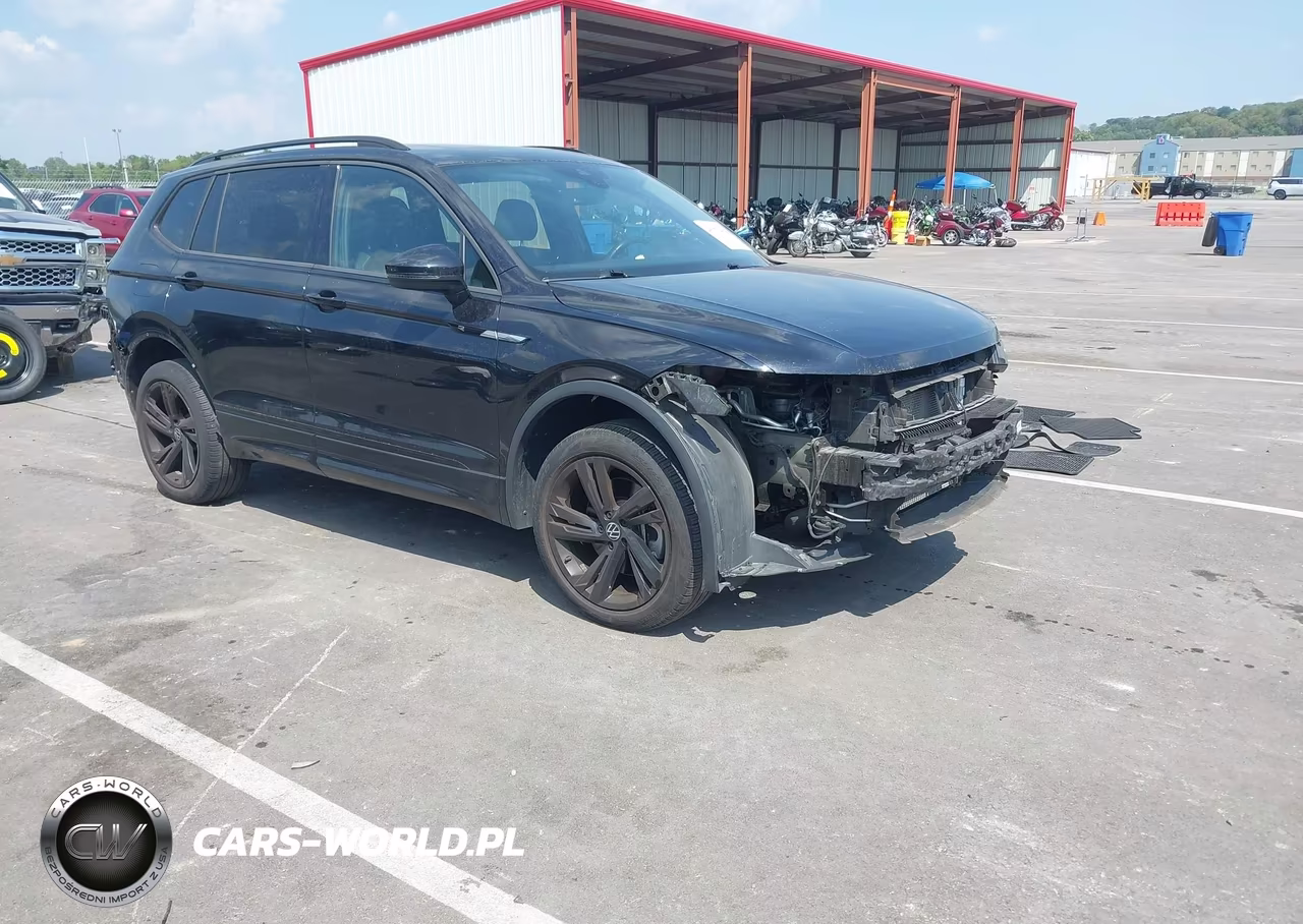 2023 Volkswagen Tiguan 2.0T Se R-Line Black