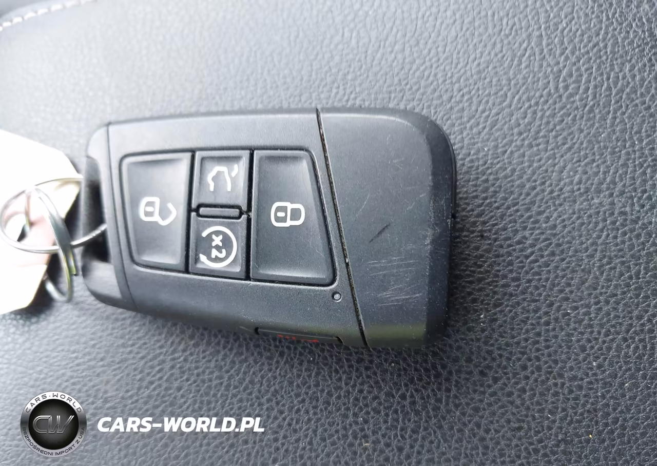2023 Volkswagen Tiguan 2.0T Se R-Line Black VIN:3VVCB7AX5PM011113 - 11