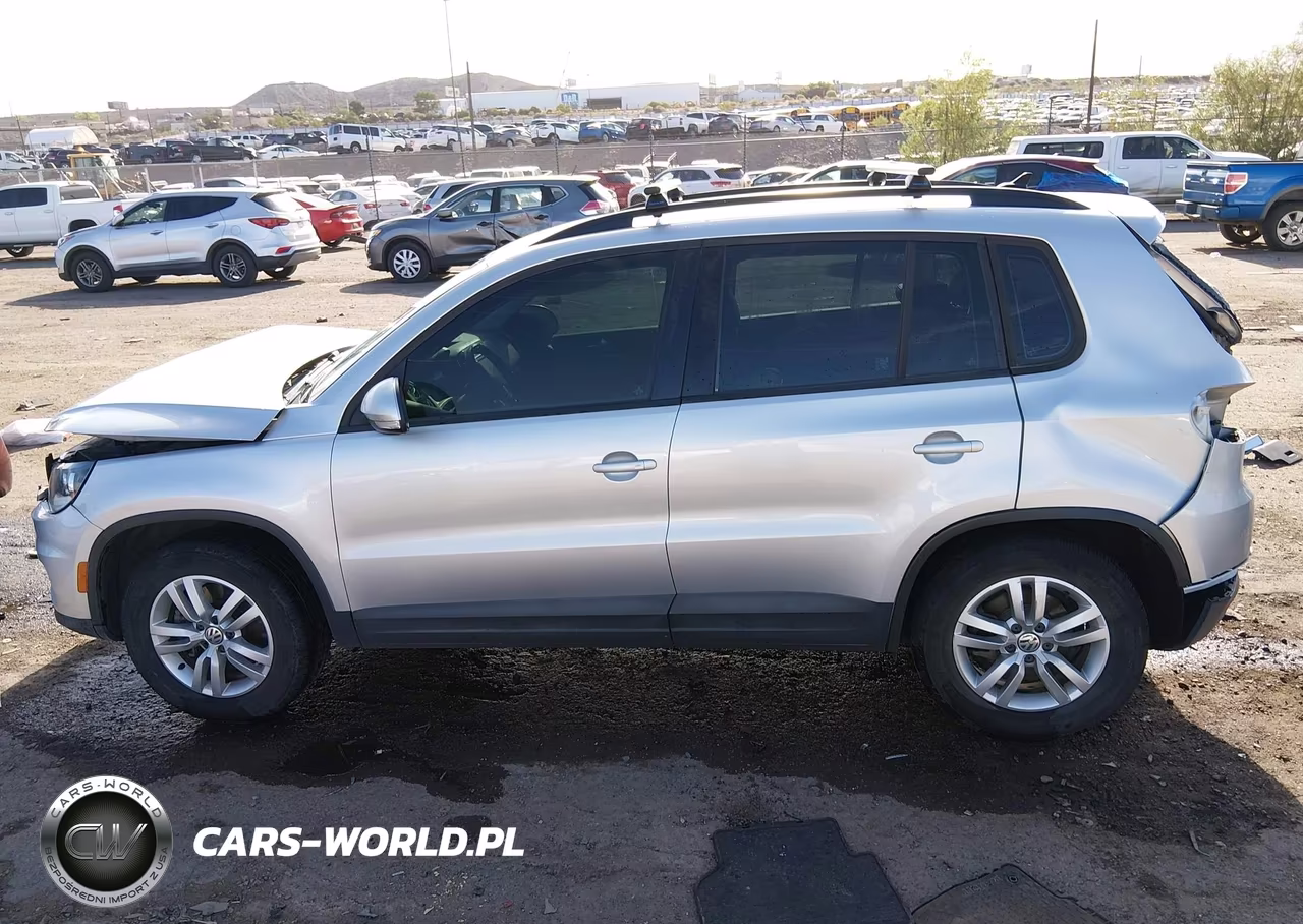 2017 Volkswagen Tiguan 2.0T-2.0T S VIN:WVGBV7AXXHK025532 - 14