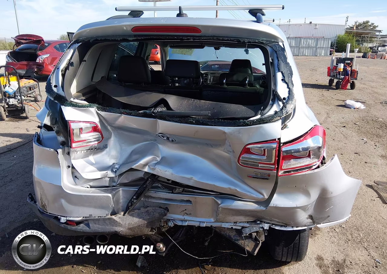 2017 Volkswagen Tiguan 2.0T-2.0T S VIN:WVGBV7AXXHK025532 - 6