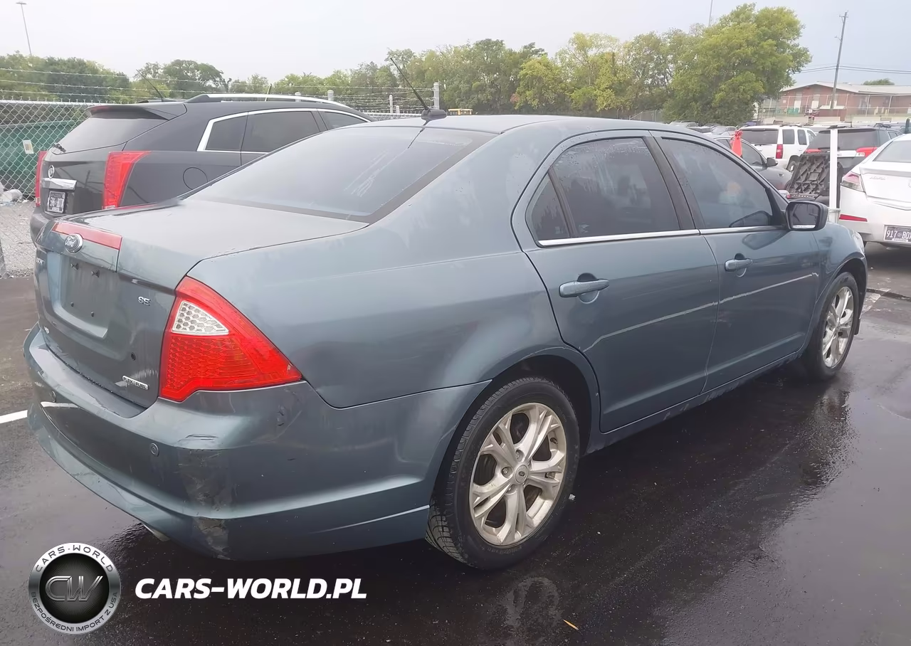 2012 Ford Fusion Se VIN:3FAHP0HG5CR196754 - 4