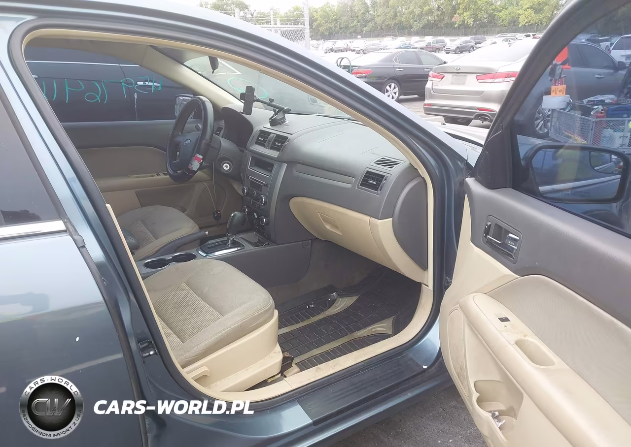 2012 Ford Fusion Se VIN:3FAHP0HG5CR196754 - 5
