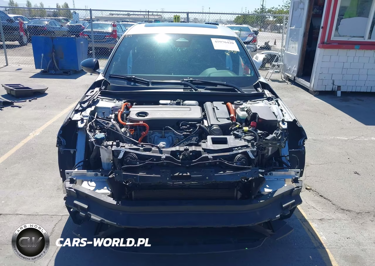 2025 Honda Accord Hybrid Sport-L VIN:1HGCY2F7XSA015142 - 13