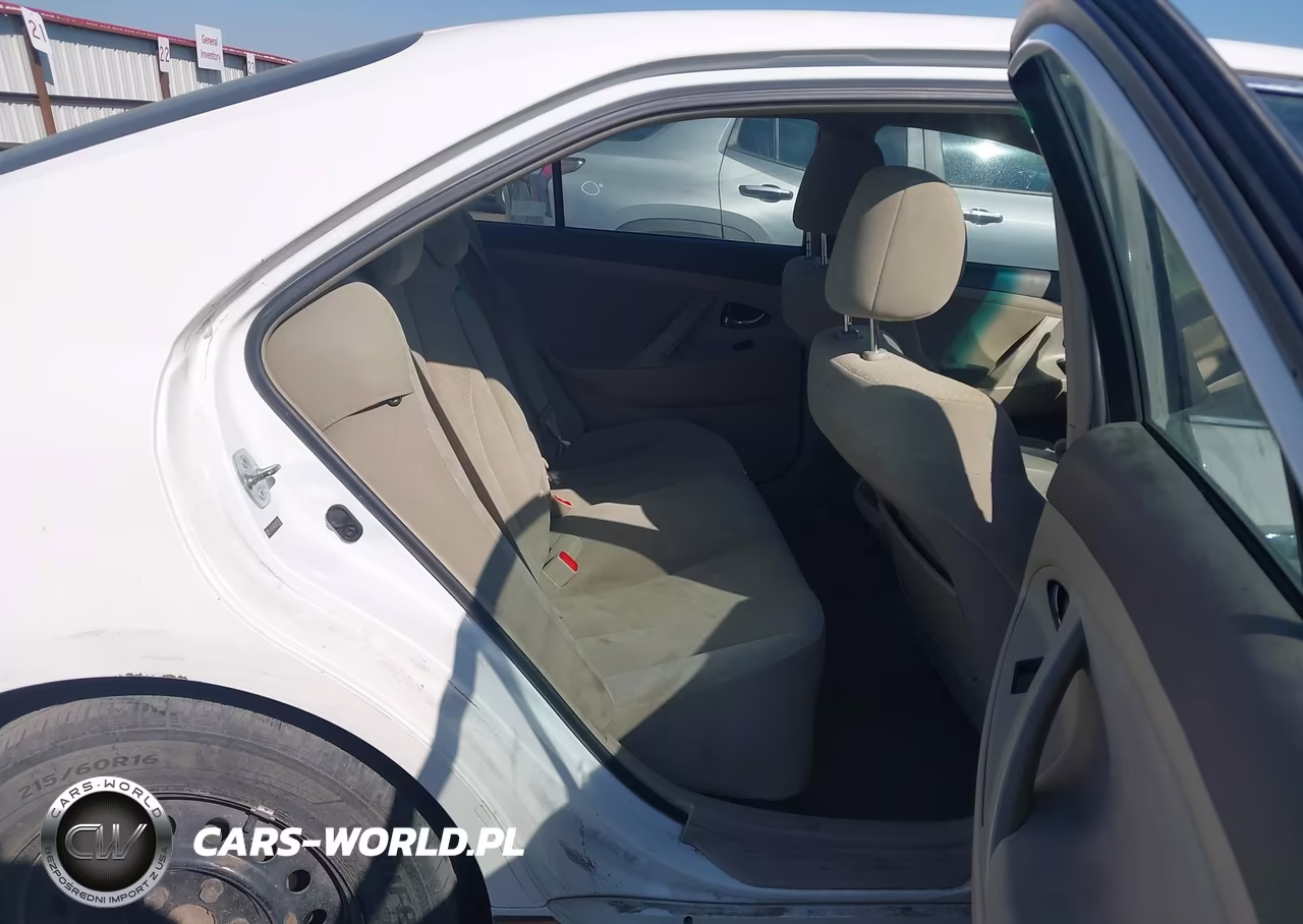 2009 Toyota Camry Le VIN:4T4BE46K09R121550 - 8