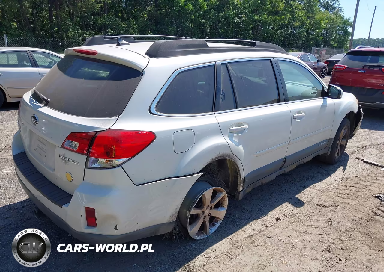 2013 Subaru Outback 2.5I Limited VIN:4S4BRCLC3D3205639 - 4