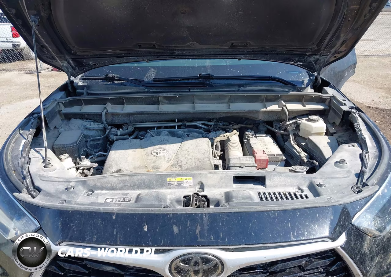 2022 Toyota Highlander Xle VIN:5TDGZRBHXNS181317 - 10