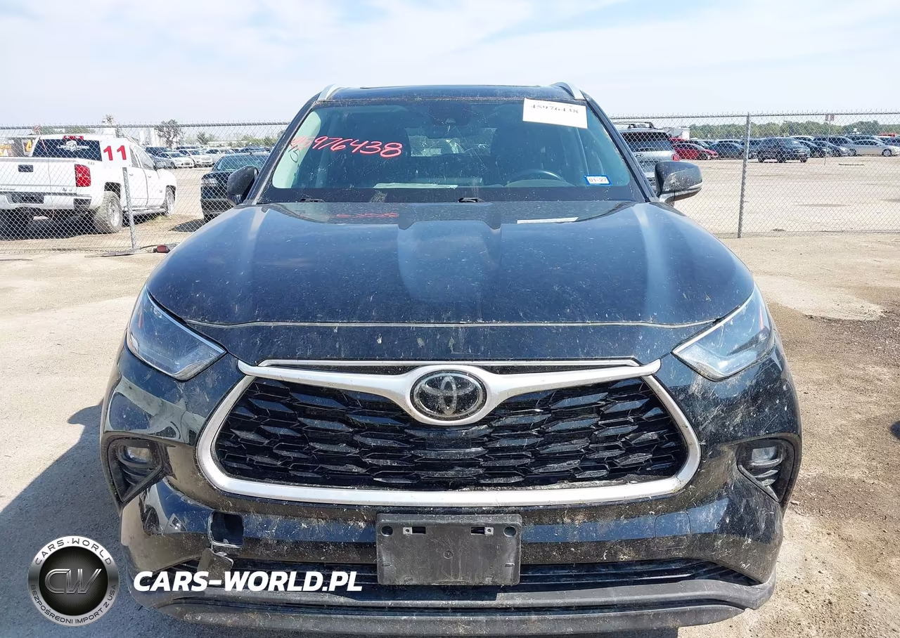 2022 Toyota Highlander Xle VIN:5TDGZRBHXNS181317 - 12