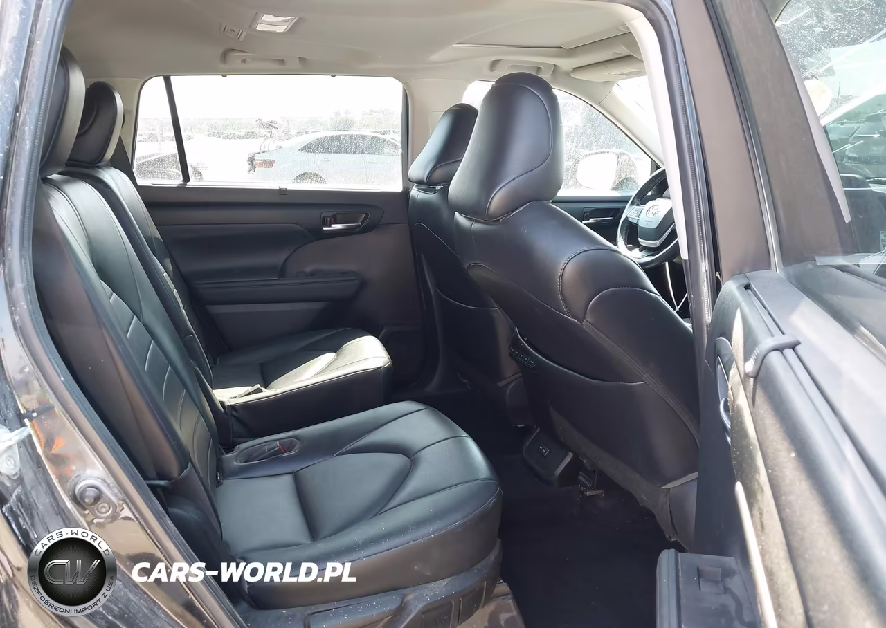 2022 Toyota Highlander Xle VIN:5TDGZRBHXNS181317 - 8