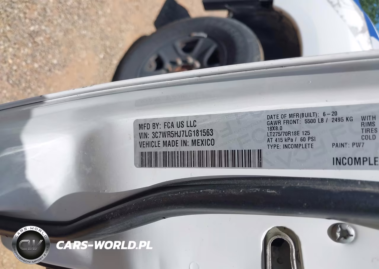 2020 Ram 2500 Tradesman 4X4 8' Box VIN:3C7WR5HJ7LG181563 - 9