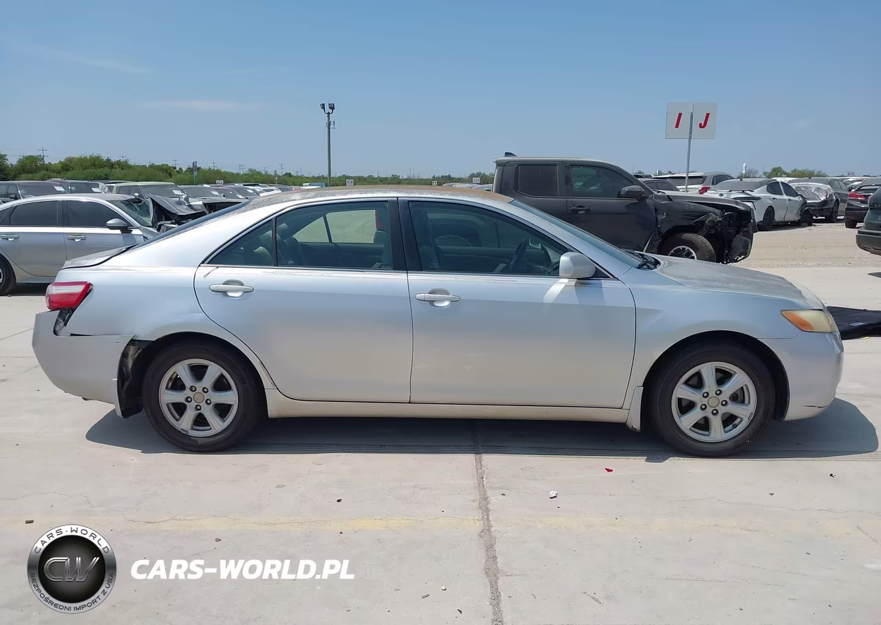 2007 Toyota Camry Le VIN:JTNBE46K173055653 - 14