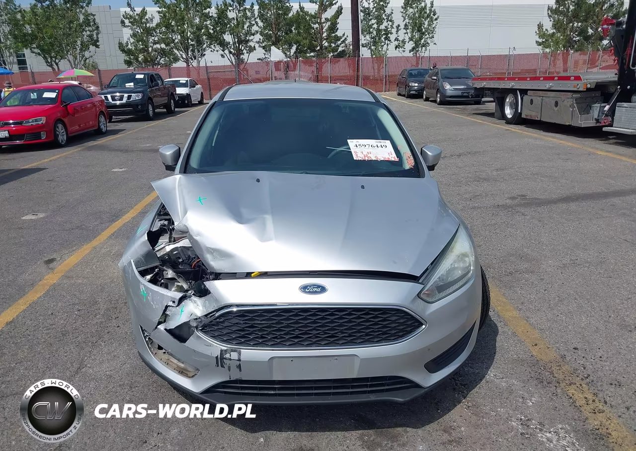 2016 Ford Focus Se VIN:1FADP3F20GL271288 - 13