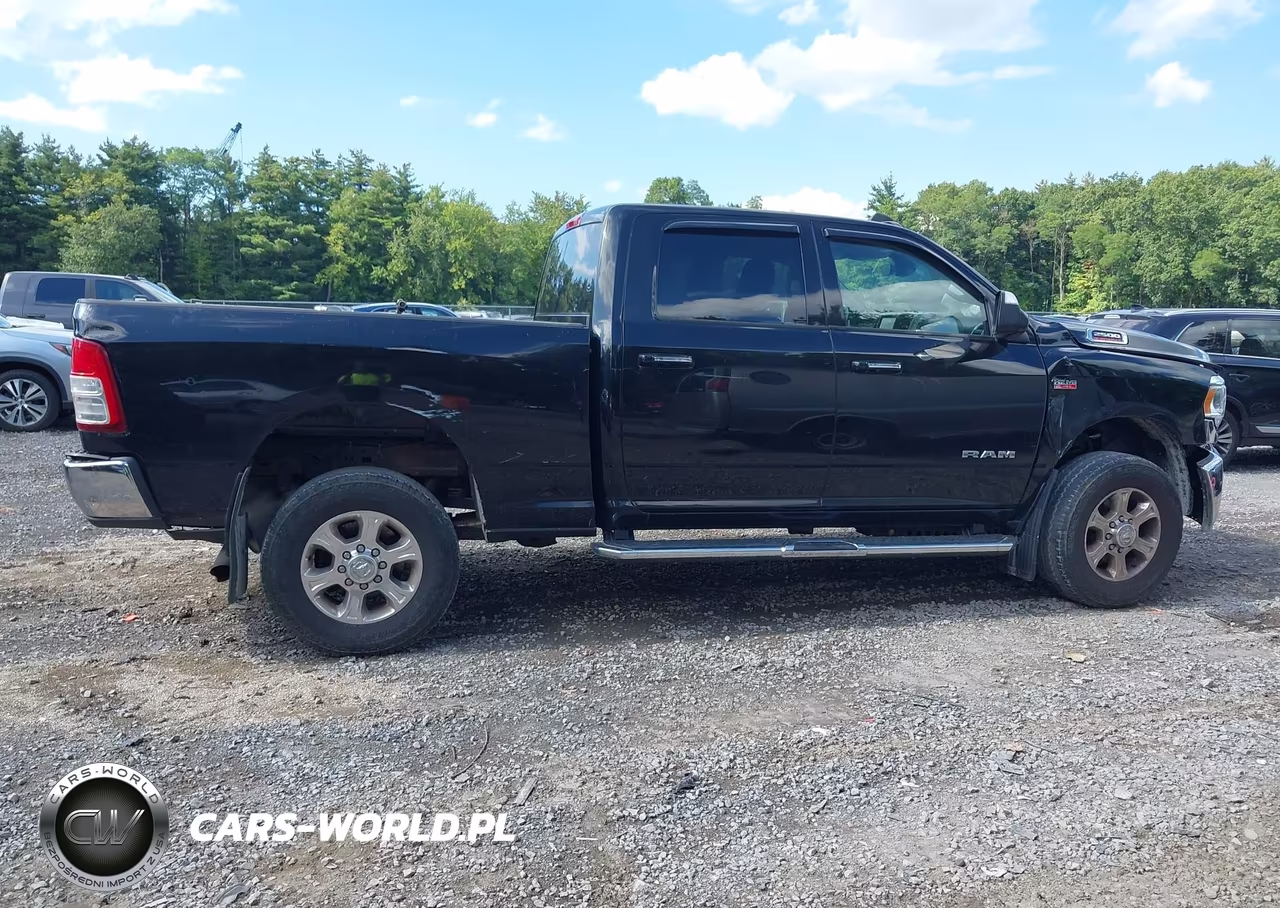2019 Ram 2500 Big Horn 4X4 6'4 Box VIN:3C6UR5DJ6KG566547 - 13