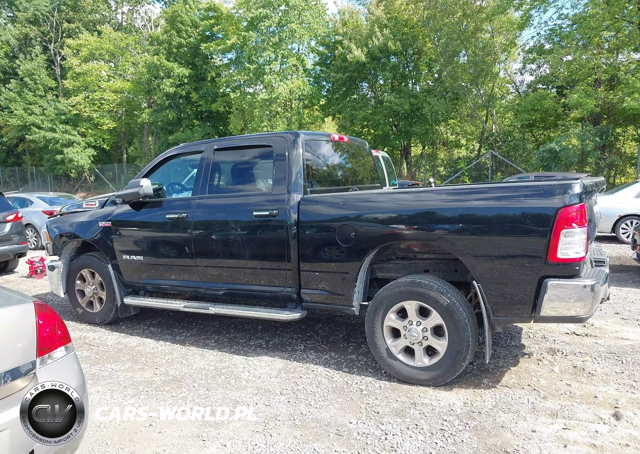 2019 Ram 2500 Big Horn 4X4 6'4 Box VIN:3C6UR5DJ6KG566547 - 14