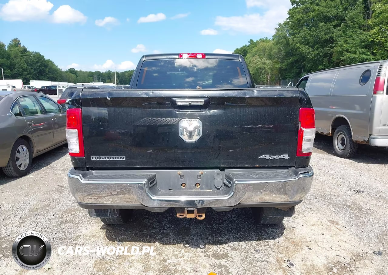 2019 Ram 2500 Big Horn 4X4 6'4 Box VIN:3C6UR5DJ6KG566547 - 16