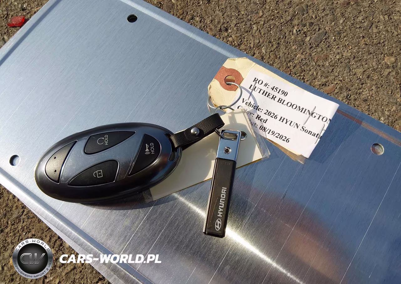 2026 Hyundai Sonata Sel Sport VIN:KMHL64JA8TA559719 - 11
