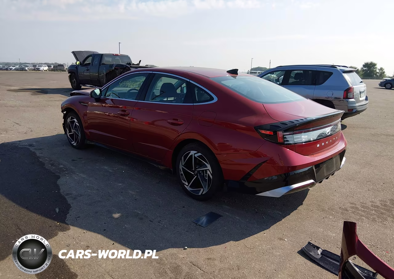 2026 Hyundai Sonata Sel Sport VIN:KMHL64JA8TA559719 - 3