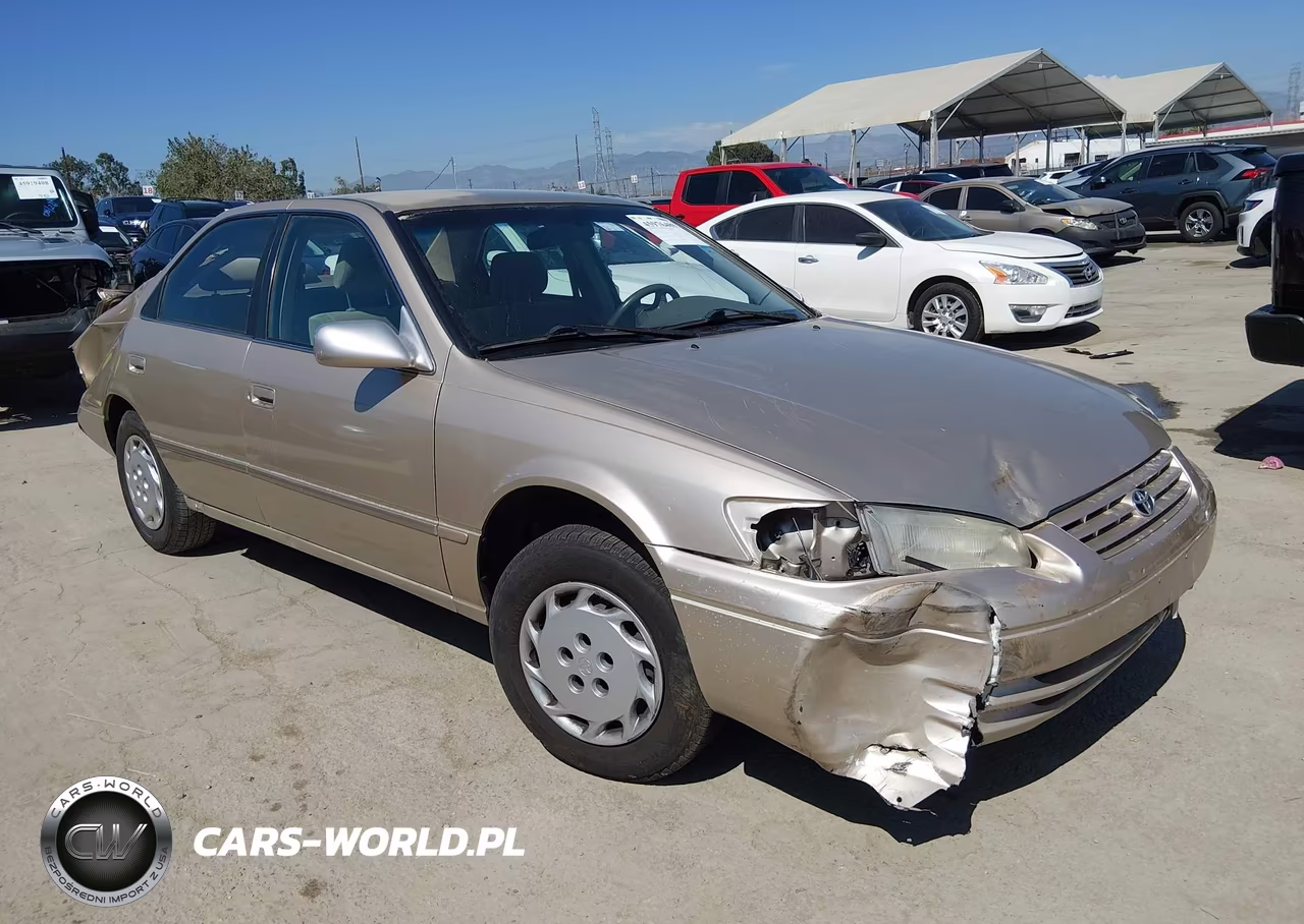 1999 Toyota Camry Le
