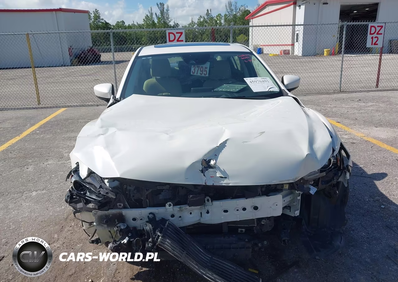 2018 Mazda Mazda6 Grand Touring VIN:JM1GL1TY2J1301555 - 13