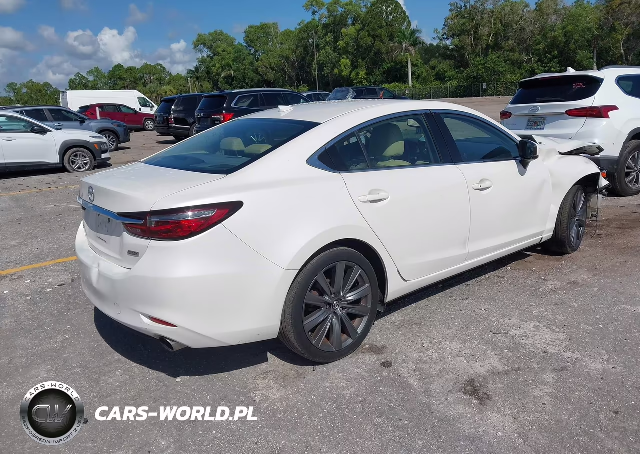 2018 Mazda Mazda6 Grand Touring VIN:JM1GL1TY2J1301555 - 4