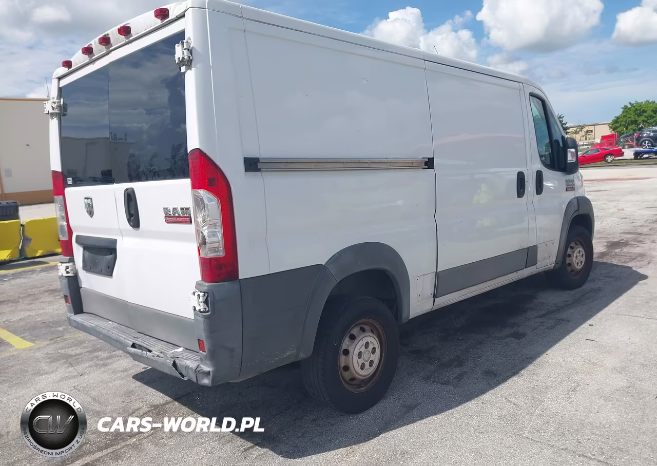 2015 Ram Promaster 1500 Low Roof VIN:3C6TRVAG7FE503561 - 4