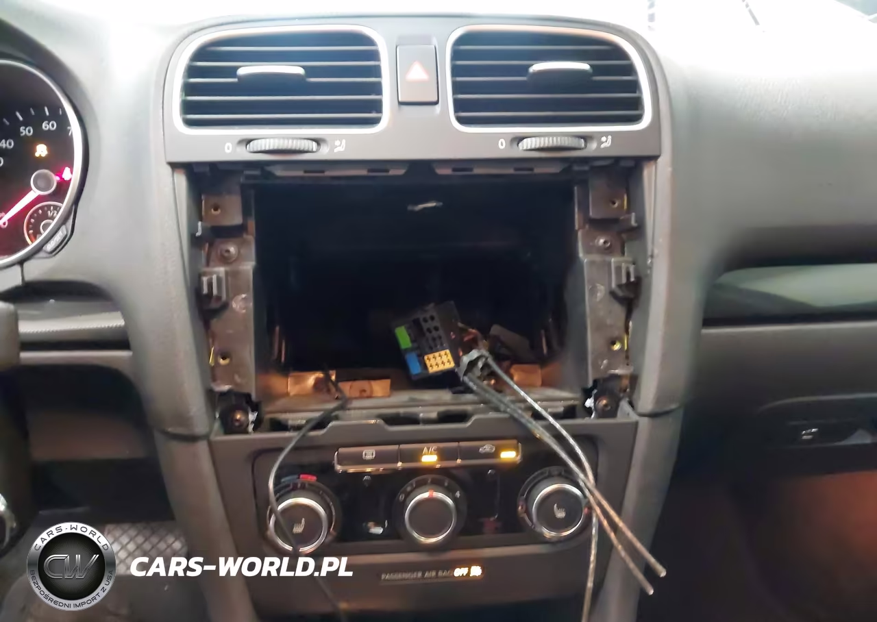 2013 Volkswagen Jetta Sportwagen 2.0L Tdi VIN:3VWPL7AJXDM601275 - 13