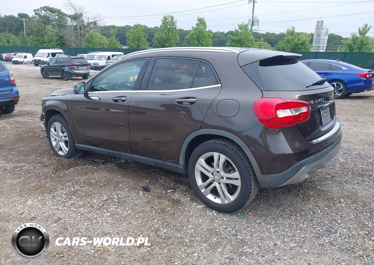 2016 Mercedes-Benz Gla 250 4Matic VIN:WDCTG4GB1GJ239661 - 3