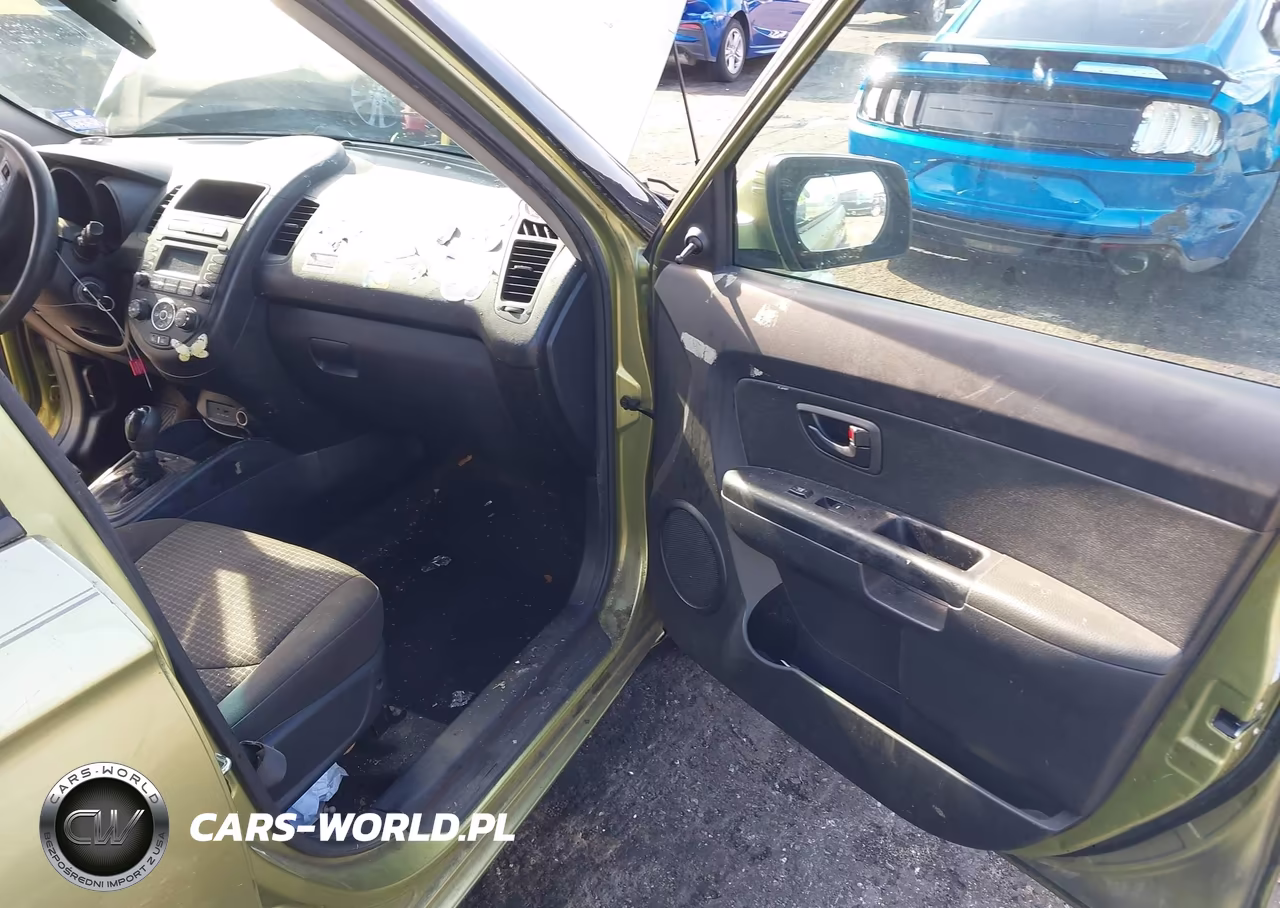 2012 Kia Soul VIN:KNDJT2A54C7445323 - 5