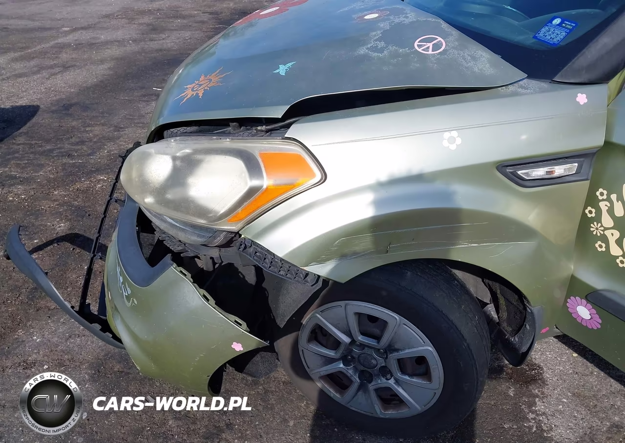 2012 Kia Soul VIN:KNDJT2A54C7445323 - 6
