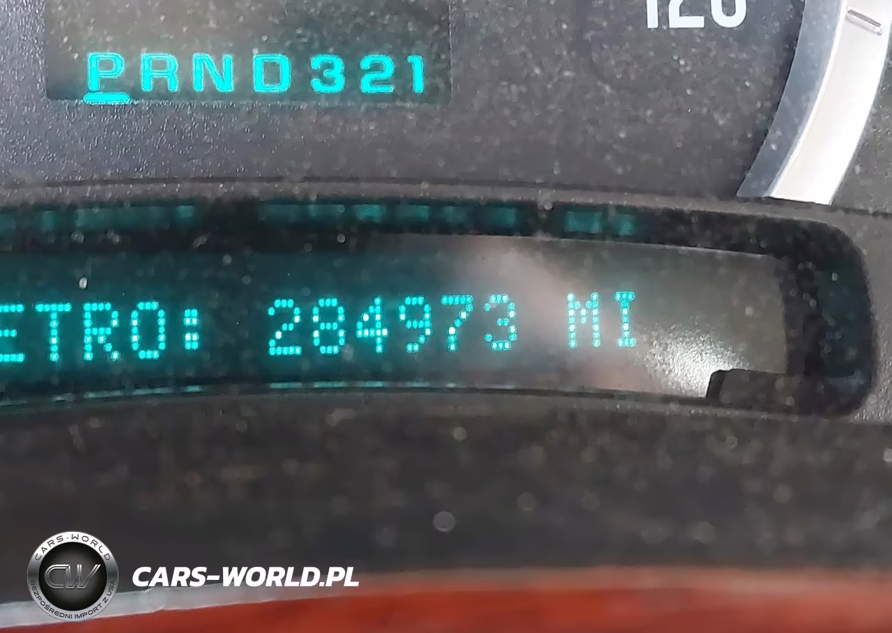 2004 Cadillac Escalade Standard VIN:1GYEK63N94R178091 - 7