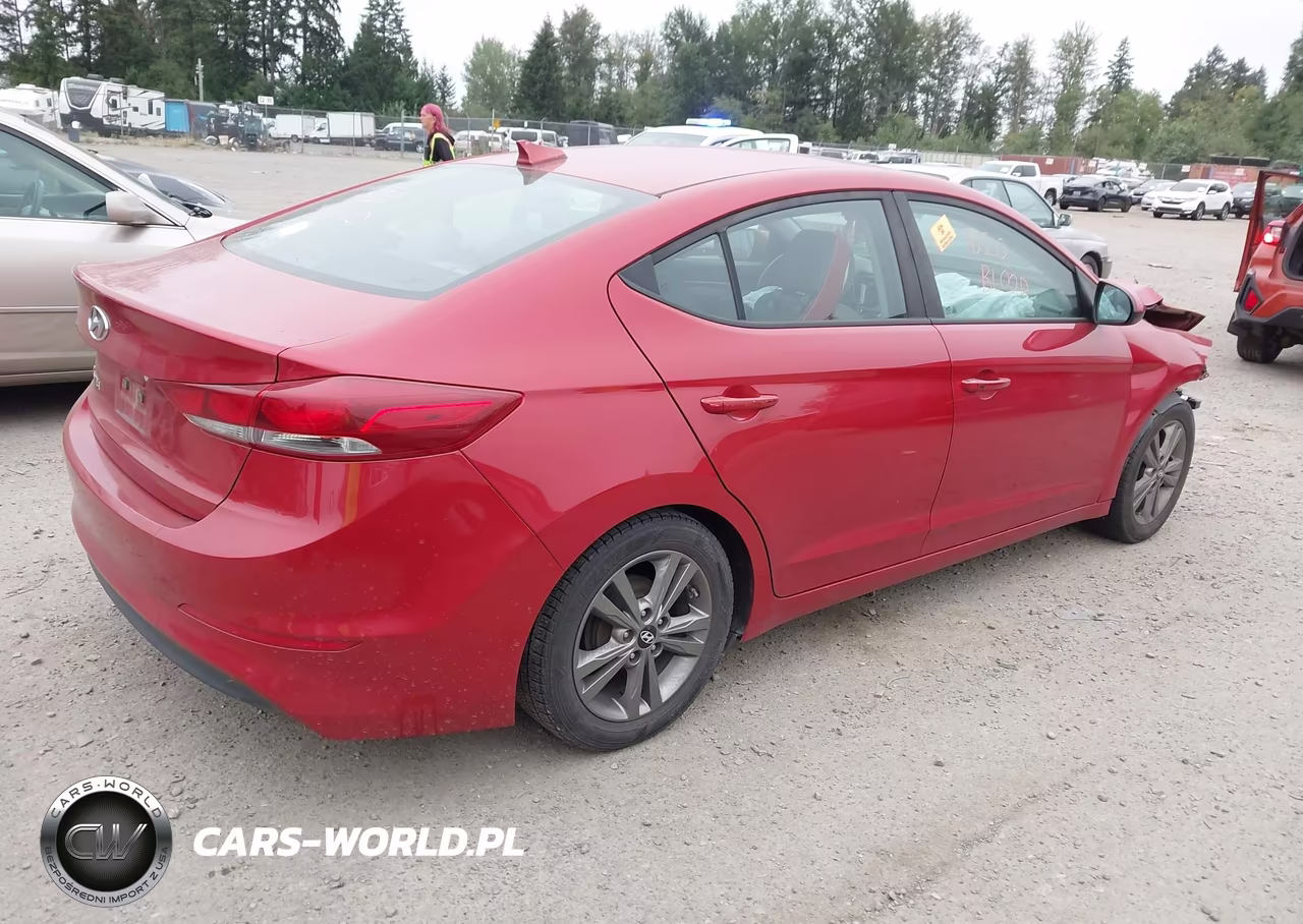 2017 Hyundai Elantra Se VIN:5NPD84LF8HH016172 - 4