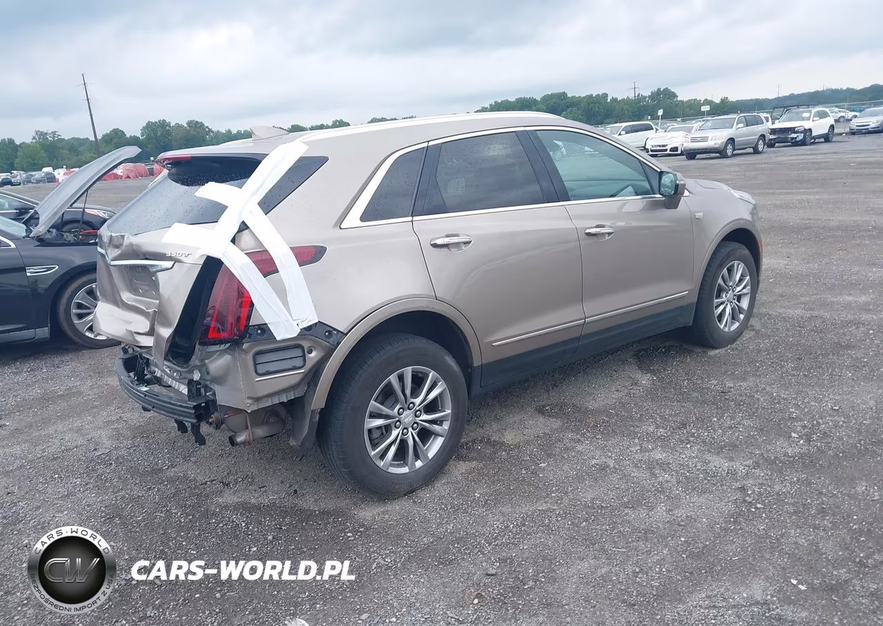 2022 Cadillac Xt5 Fwd Premium Luxury VIN:1GYKNCR49NZ113556 - 4