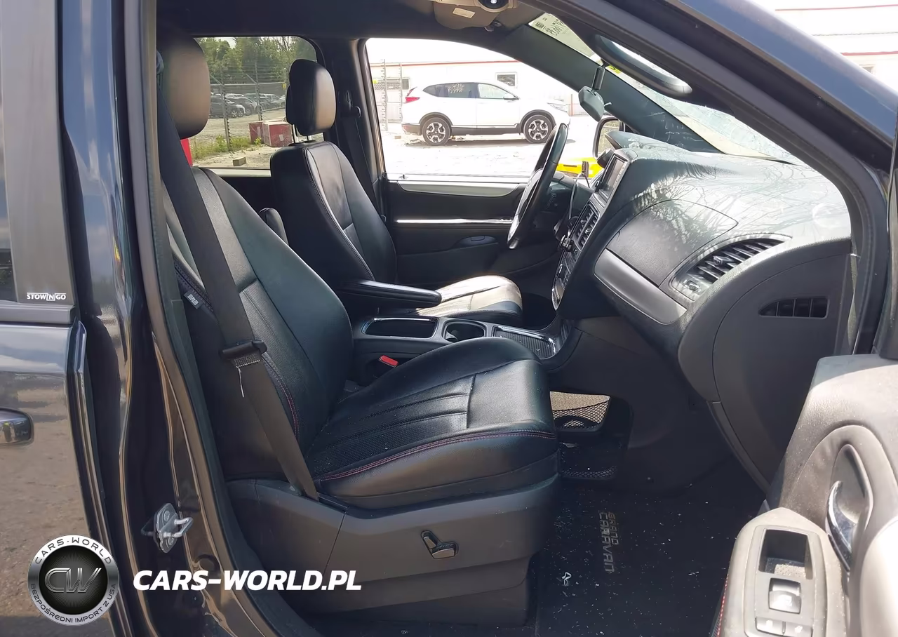 2014 Dodge Grand Caravan R-T VIN:2C4RDGEG6ER203031 - 5