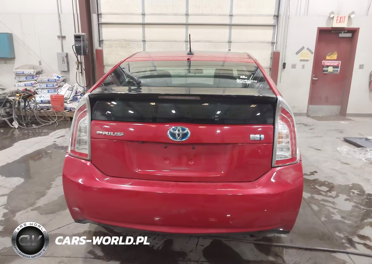 2013 Toyota Prius Three VIN:JTDKN3DU4D1624019 - 17