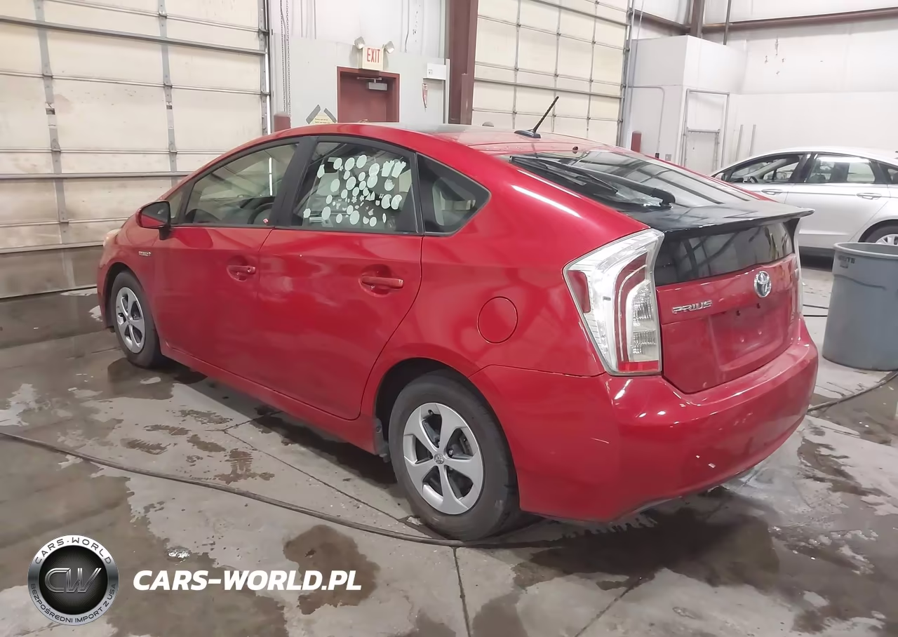 2013 Toyota Prius Three VIN:JTDKN3DU4D1624019 - 3