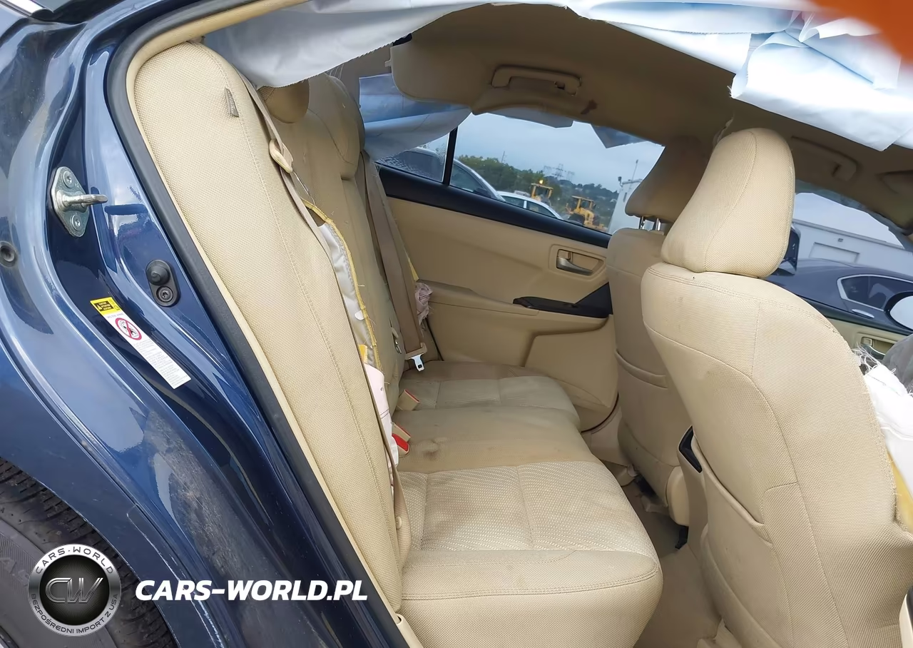 2016 Toyota Camry Hybrid Le VIN:4T1BD1FKXGU196734 - 8