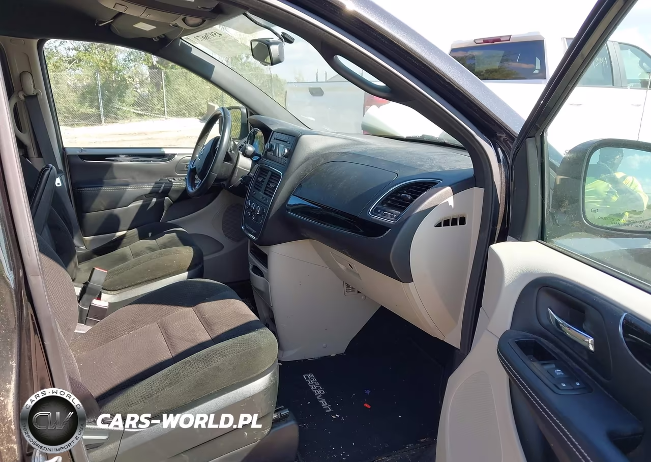 2015 Dodge Grand Caravan Se Plus VIN:2C4RDGBG1FR704897 - 5