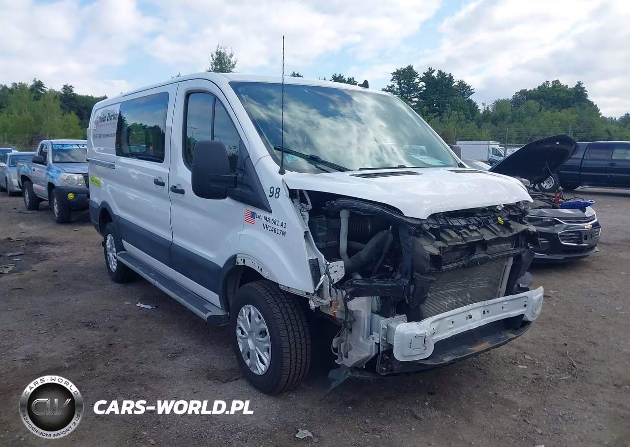 2022 Ford Transit-250